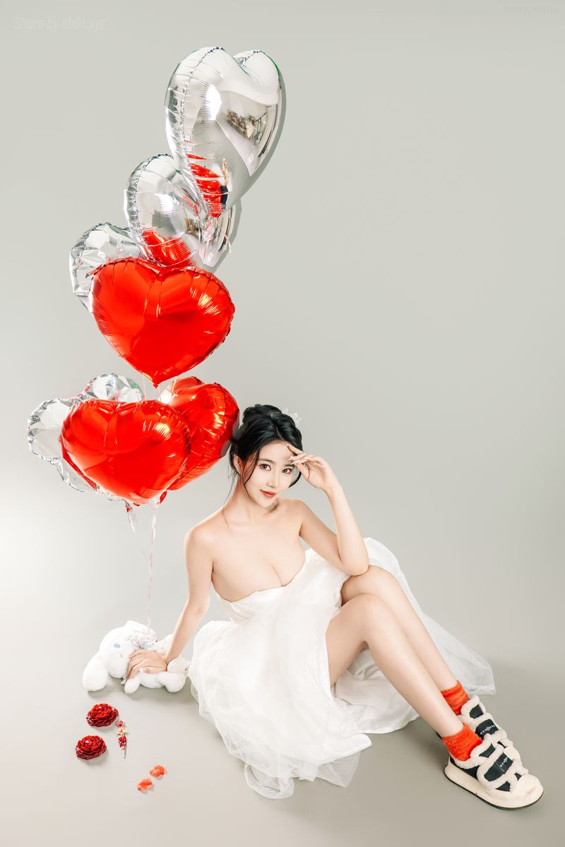 年年Nnian - LOVE 情人节特别篇(80P_312.3M) - 年年Nnian - LOVE 情人节特别篇(80P_312