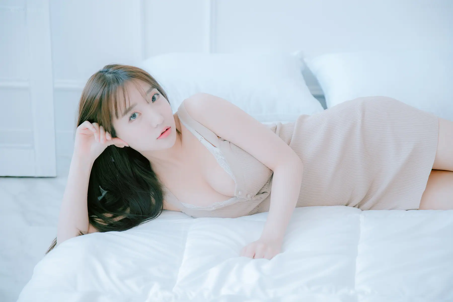 JOA - Son Ye-Eun (손예은) 20.APR Vol.1(89P_227.7M) - JOA - Son Ye-Eun (손예은) 20