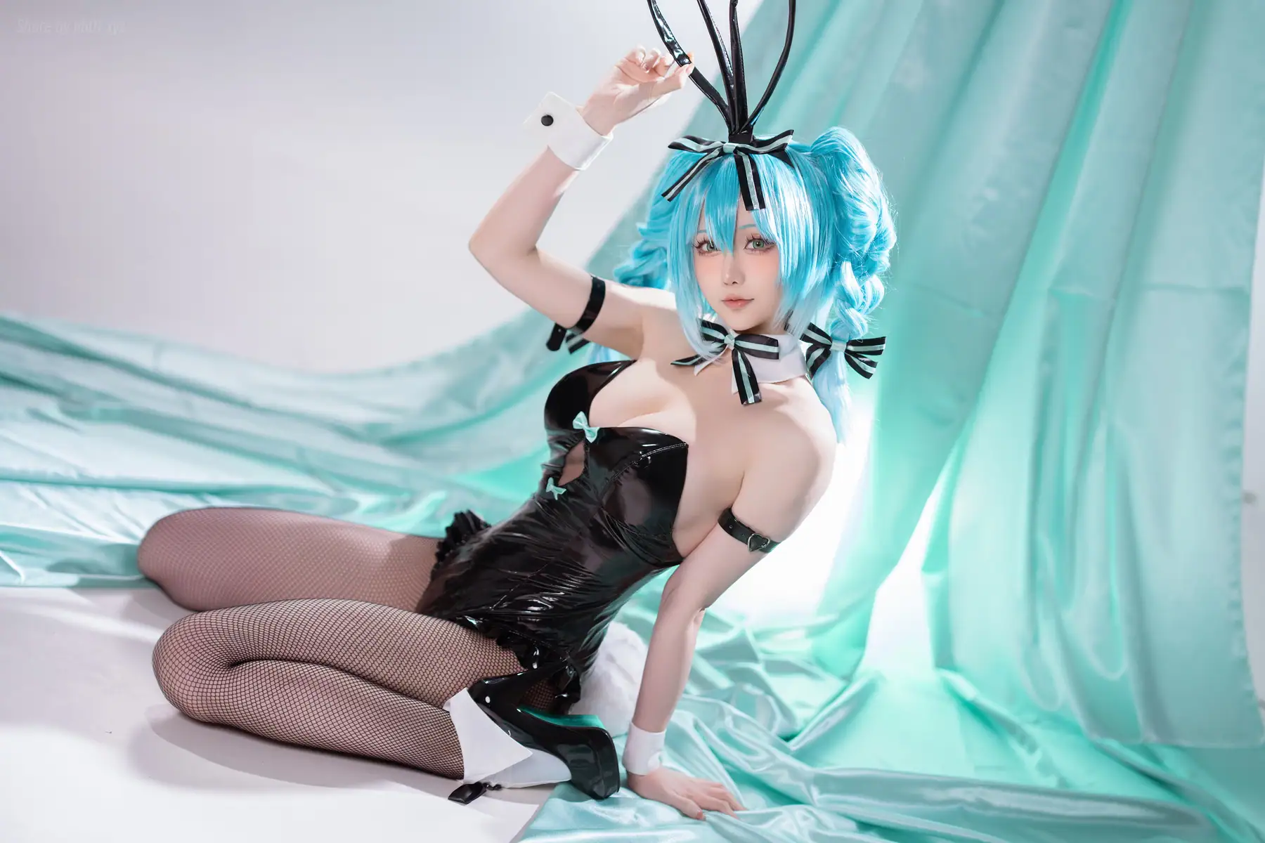 星之迟迟Hoshilily - 初音未来 兔女郎(44P+1V_204.3M) - 星之迟迟Hoshilily - 初音未来 兔女郎(44P+1V_204