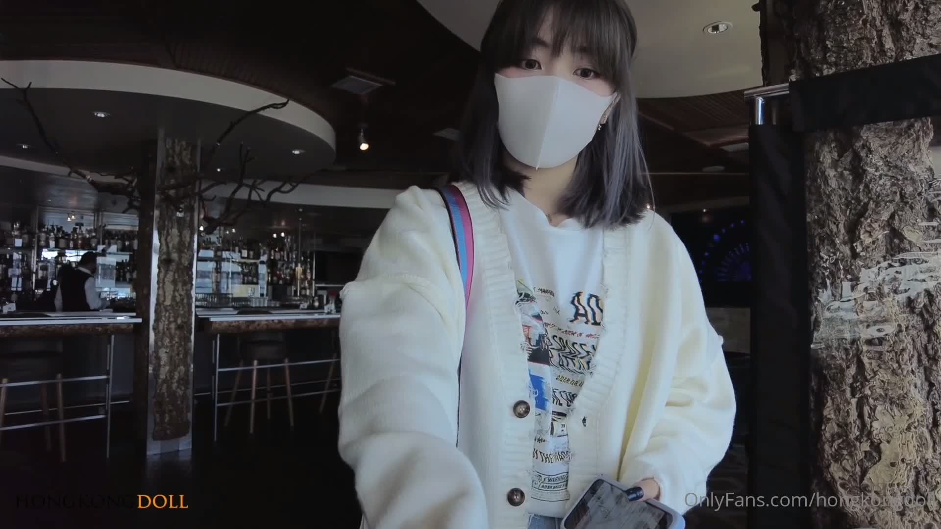 2021-06-06_「一日女友的漂亮姐姐」中篇 - 她是谁 - 00后码农沉迷漂亮姐姐 但身下可爱温柔的她到底是谁 100分钟完整版 A .._0001.mp4_20250818_173208.596 HongKongDoll - 2021-06-06_「一日女友的漂亮姐姐」中篇-她是谁-00后码农沉迷漂亮姐姐 但身下可爱温柔的她到底是谁 100分钟完整版 A 2021-06-06_「一日女友的漂亮姐姐」中篇 - 她是谁 - 00后码农沉迷漂...
