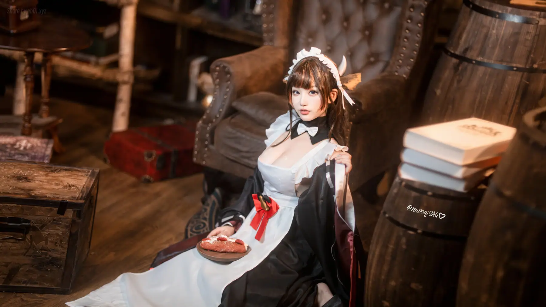七七娜娜子 - 牛牛女仆(42P+7V_94.5M) 七七娜娜子 - 牛牛女仆(42P+7V_94.5M)_nb01.xyz_0017 图片4