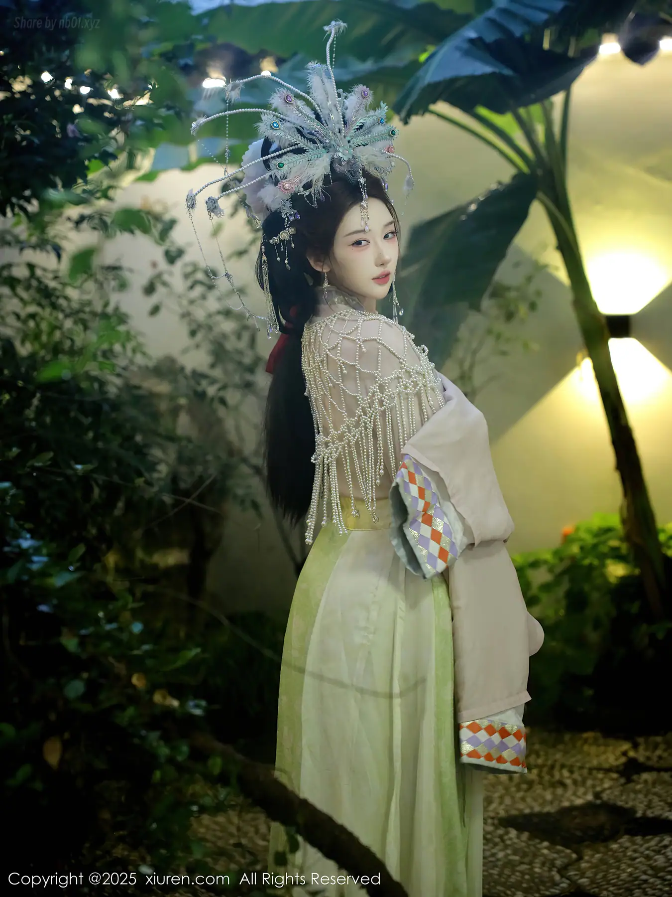 XIUREN No.10736 梨霜儿(81P_136.8M) XIUREN No.10736 梨霜儿(81P_136.8M)_nb01.xyz_0014 图片3