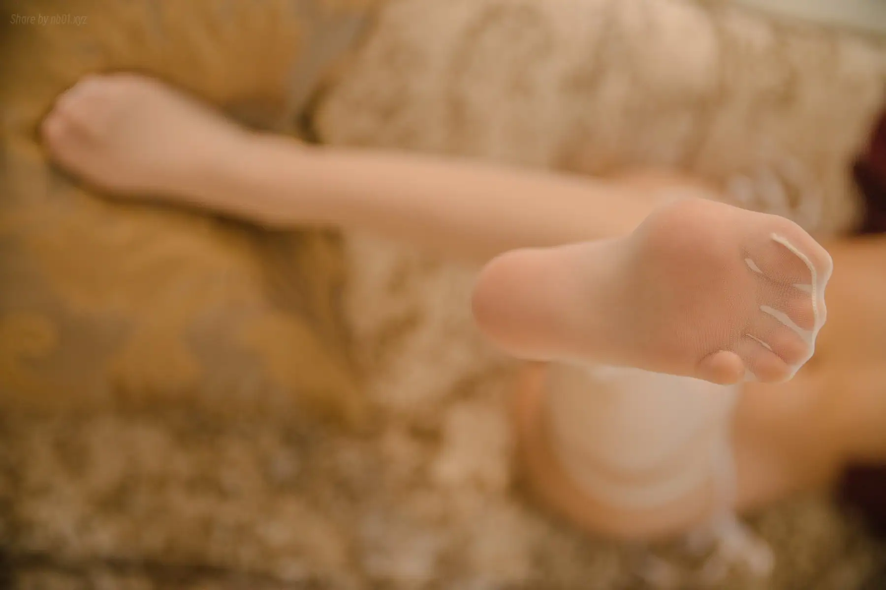 起司块wii - 丝足系列白丝+猫爪(40P+2V_208.4M) 起司块wii - 丝足系列白丝+猫爪(40P+2V_208.4M)_nb01.xyz_0021 图片7