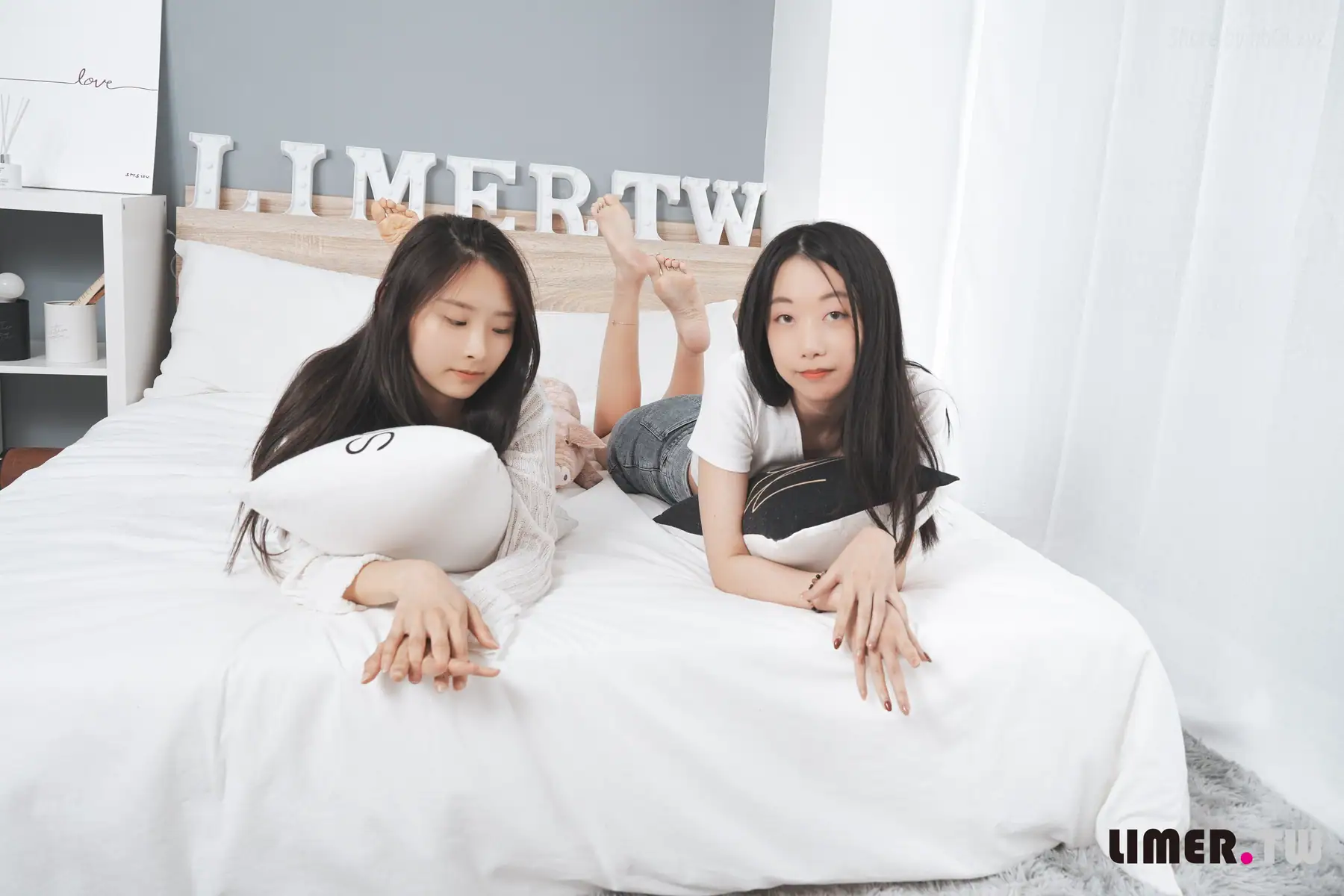 [Limerence原创]No.040 EJ+Syuan 女女足底TK地狱崩溃求饶(140P_287.1M) [Limerence原创]No.040 EJ+Syuan 女女足底TK地狱崩溃求饶(140P_287.1M)_nb01.xyz_010...