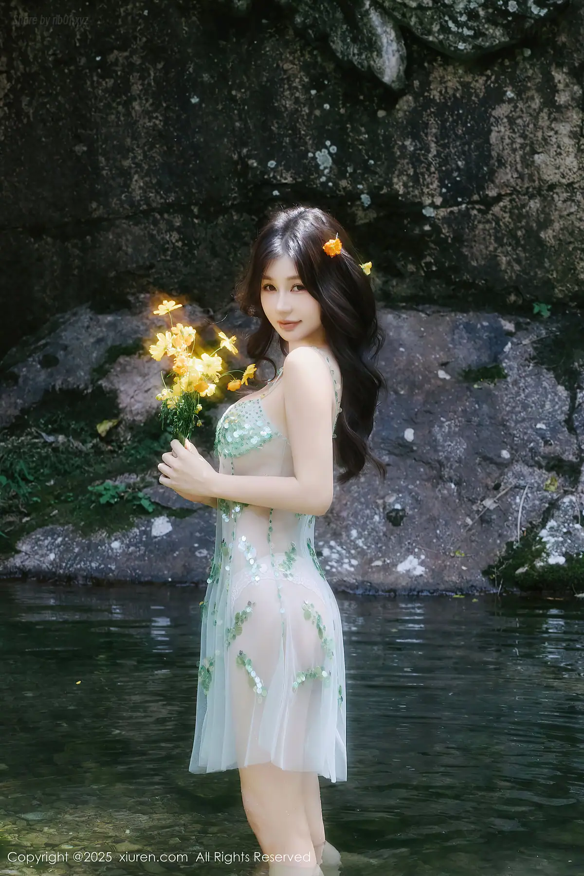 XIUREN No.10756 Yin Tian Tian(尹甜甜sunny)(61P_118.7M) XIUREN No.10756 Yin Tian Tian(尹甜甜sunny)(61P_118.7M)_nb01.xyz_0001