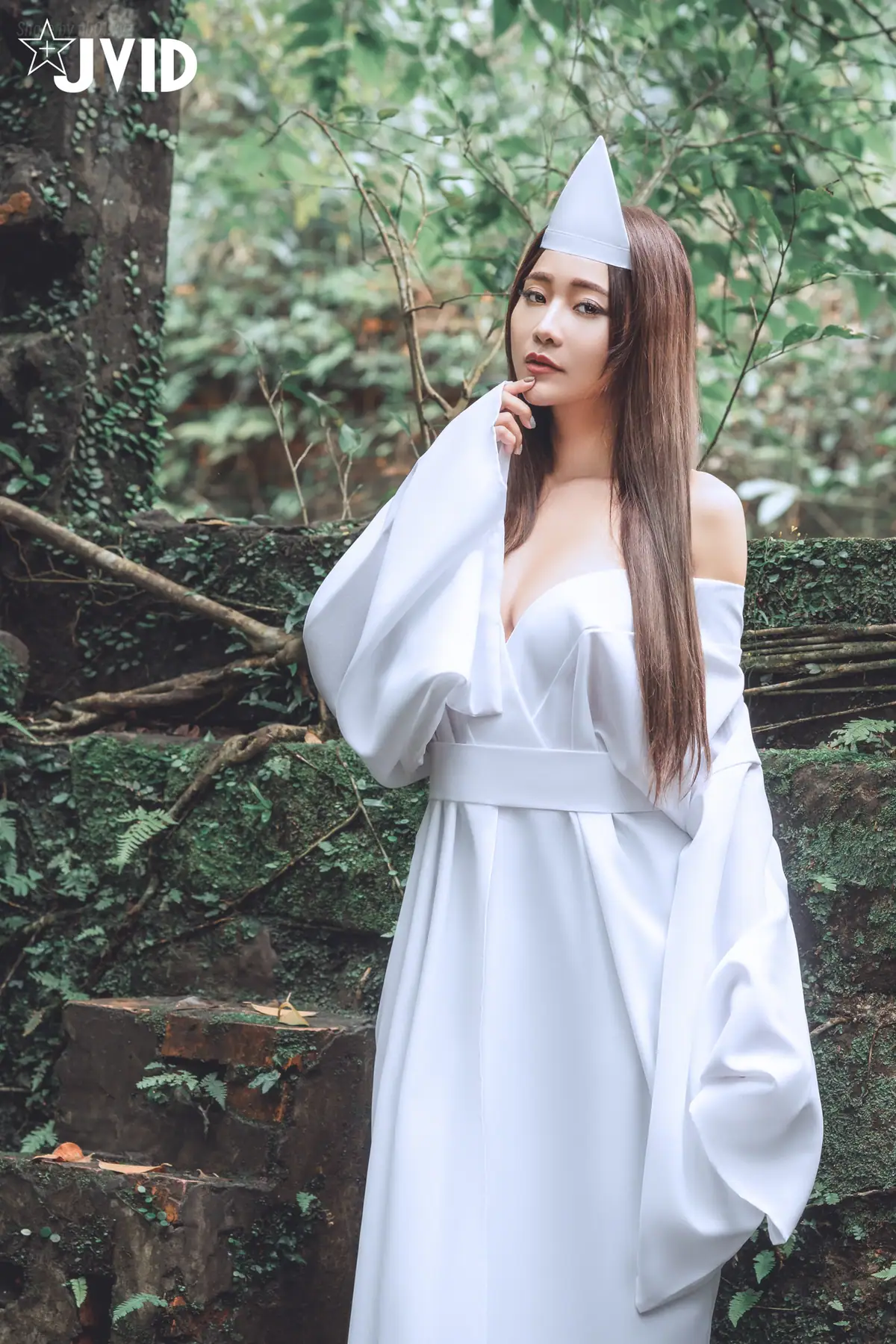 [JVID]Lele 樂樂 - E奶上空無遮【痴女幽霊△鬼姬杯】來去鄉下住一晚，出差沒想到卻...撞鬼了。(115P+2V_1015.5M) [JVID]Lele 樂樂 - E奶上空無遮【痴女幽霊△鬼姬杯】來去鄉下住一晚，出差沒想到卻...撞鬼...