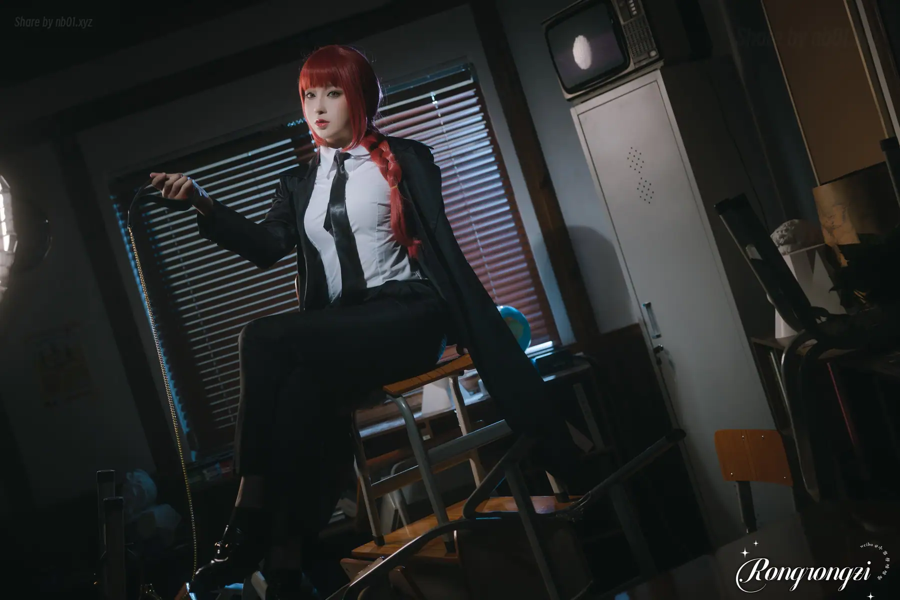 小容仔咕咕咕w - 链锯人 玛奇玛(45P_30.8M) 小容仔咕咕咕w - 链锯人 玛奇玛(45P_30.8M)_nb01.xyz_0017 图片6