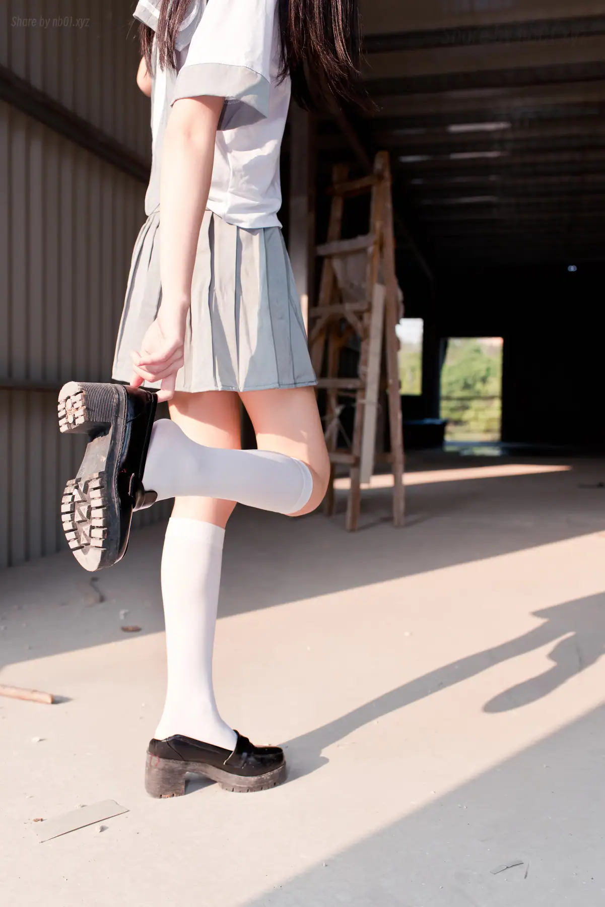 [精选街拍作品]No.3679 百褶裙少女(322P_569.6M) [精选街拍作品]No.3679 百褶裙少女(322P_569.6M)_nb01.xyz_0322 图片8