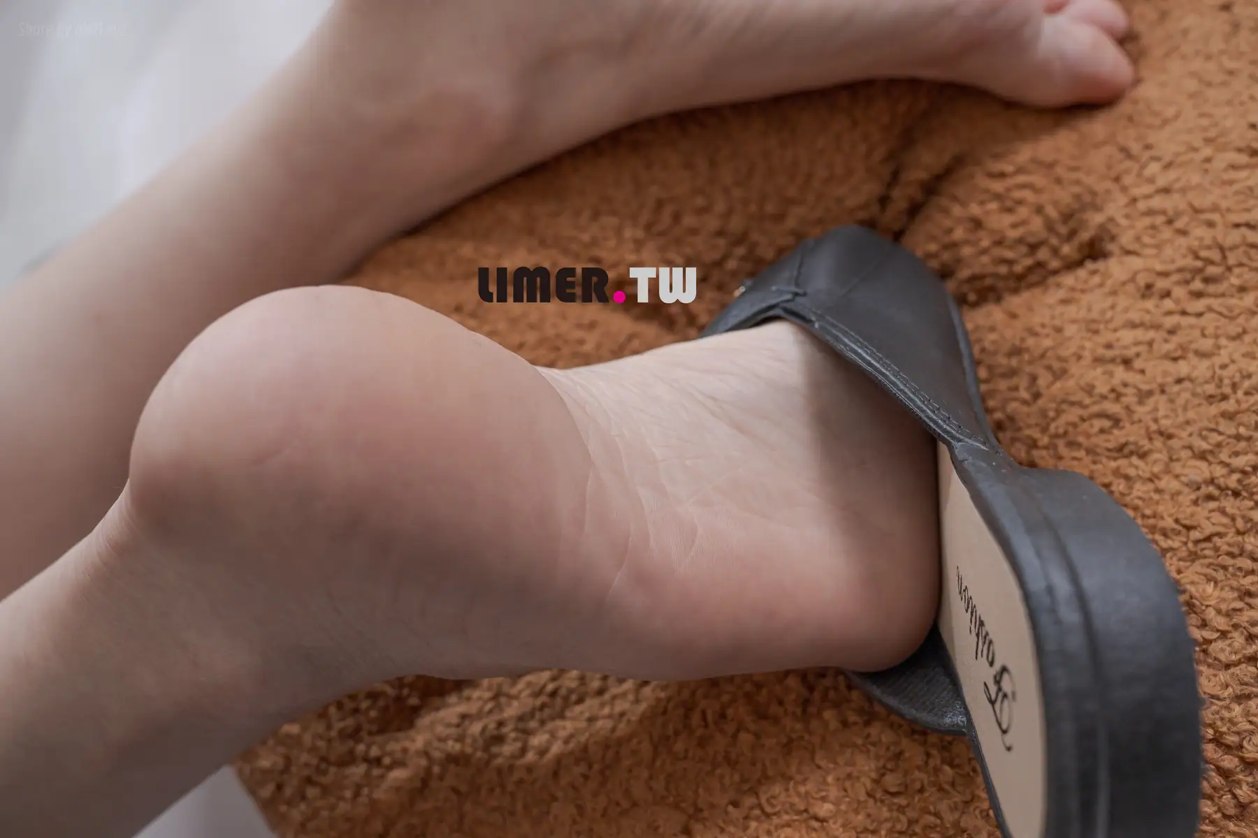 [Limerence原创]No.102 Mona 穆勒鞋(200P+2V_3.7G) [Limerence原创]No.102 Mona 穆勒鞋(200P+2V_3.7G)_nb01.xyz_0030 图片3