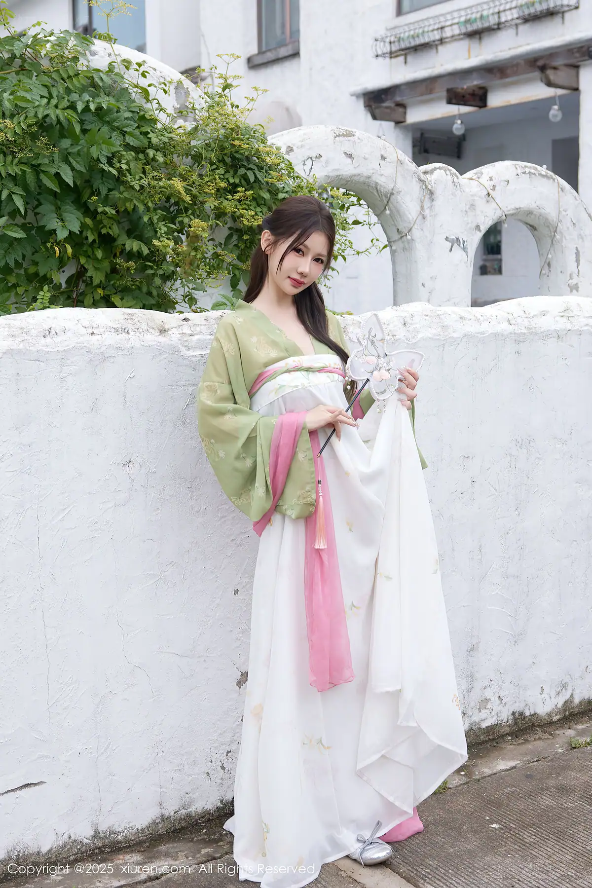 XIUREN No.10834 Yin Tian Tian(尹甜甜sunny)(84P_133.0M) XIUREN No.10834 Yin Tian Tian(尹甜甜sunny)(84P_133.0M)_nb01.xyz_0001