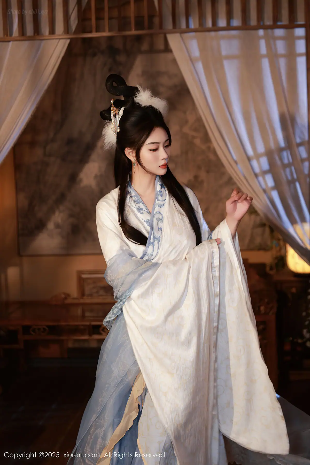 XIUREN No.10835 南乔(77P_120.3M) XIUREN No.10835 南乔(77P_120.3M)_nb01.xyz_0003 图片2