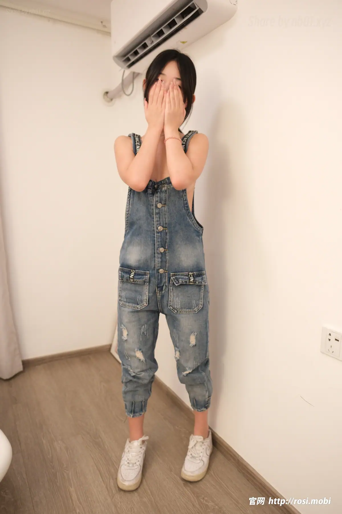 [ROSI写真]2025.05.30 No.4925(80P_59.2M) [ROSI写真]2025.05.30 No.4925(80P_59.2M)_nb01.xyz_0001