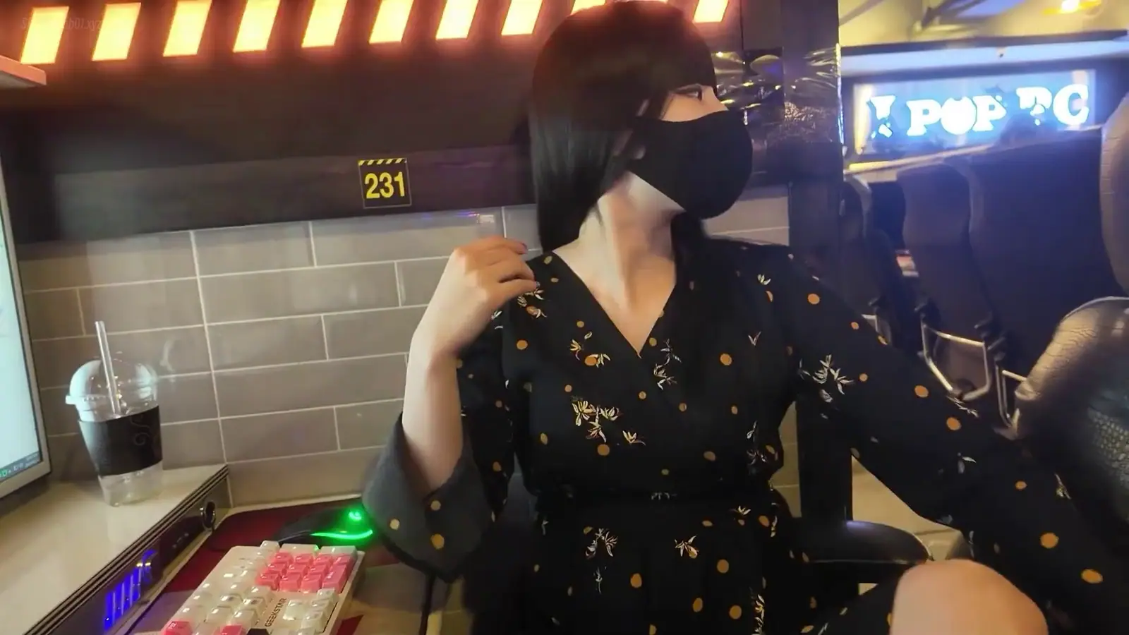 지수_PC방 - 사까시 올노출화장실 자위(12P+1V+4Gif_476.3M) 지수_PC방 - 사까시 올노출화장실 자위(12P+1V+4Gif_476.3M)_nb01.xyz_0006 图片6