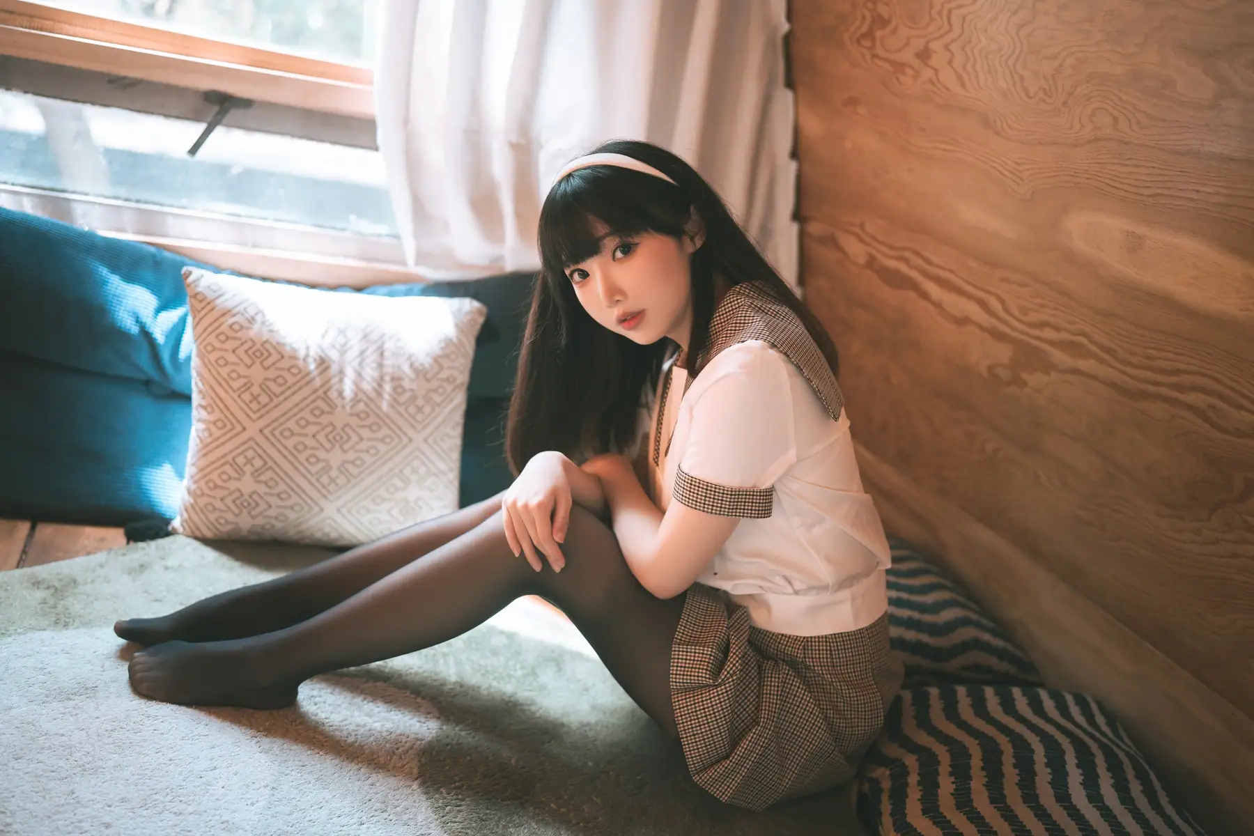 面饼仙儿 - 黑丝露营JK(39P_106.1M) 面饼仙儿 - 黑丝露营JK(39P_106.1M)_nb01.xyz_0005 图片2