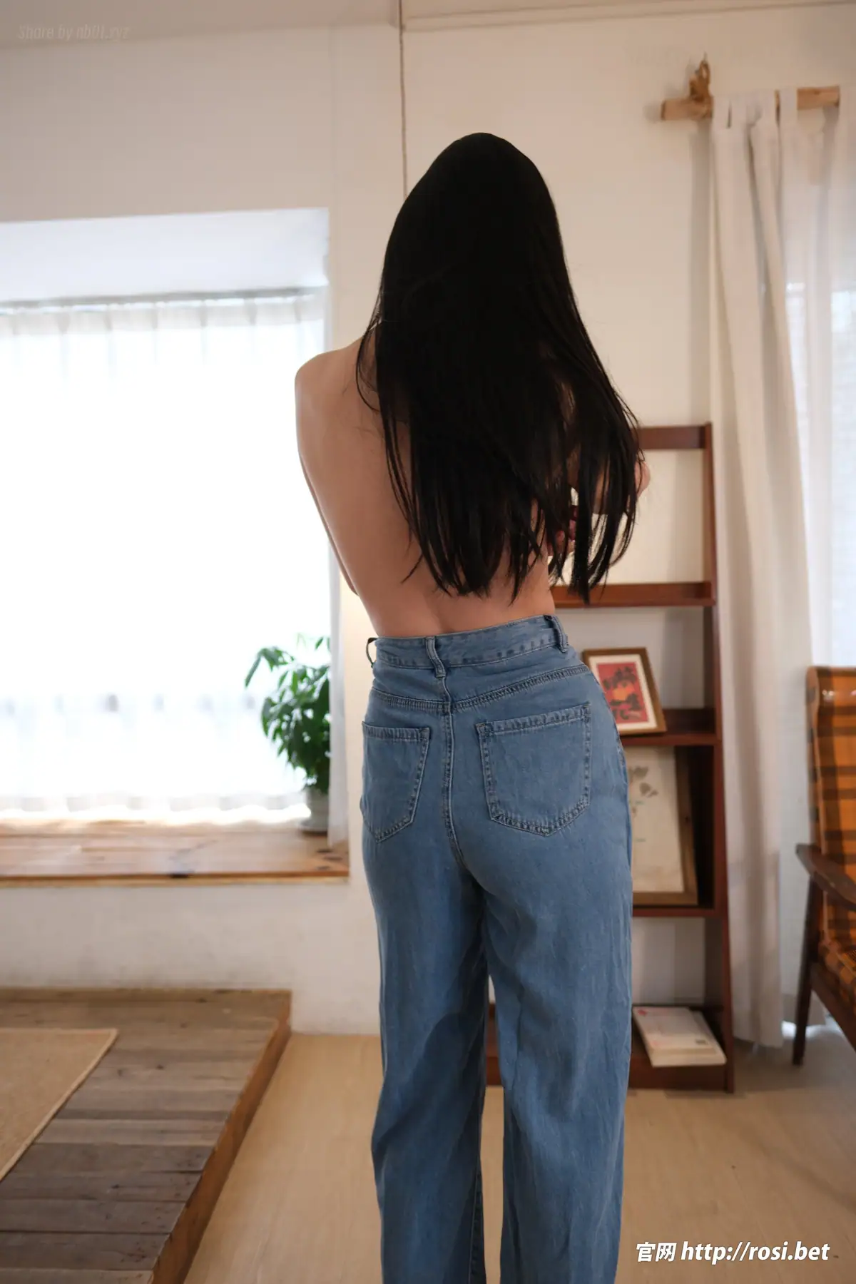 [ROSI写真]2025.11.01 No.5080(85P_60.8M) [ROSI写真]2025.11.01 No.5080(85P_60.8M)_nb01.xyz_0001