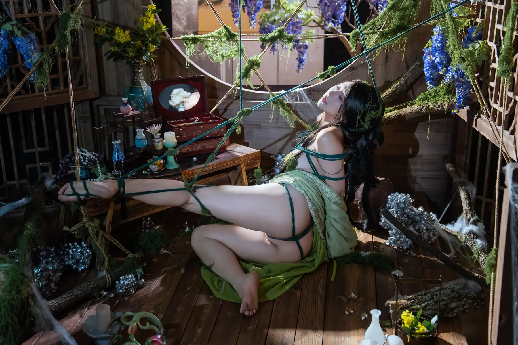 云溪溪(Yunx1x1) & 奶桃桃 - 苔缚(93P+1V_1.3G) 云溪溪(Yunx1x1) & 奶桃桃 - 苔缚(93P+1V_1.3G)_nb01.xyz_0028 图片6