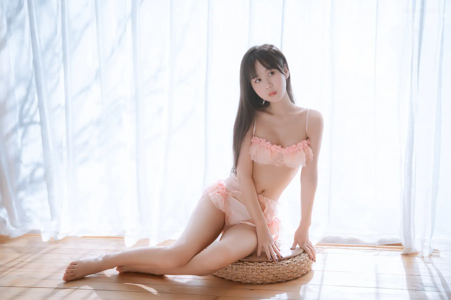 萌芽儿o0 - 粉(45P_143.7M) 萌芽儿o0 - 粉(45P_143.7M)_nb01.xyz_0003 图片2