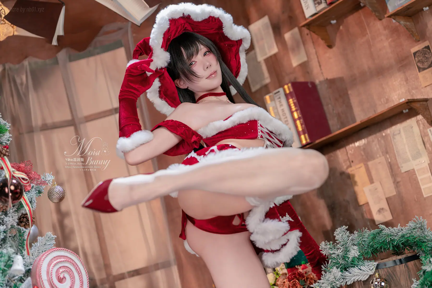 Yiko湿润兔 - 2025年12月作品 魔法圣诞星(128P+2V_1.6G) Yiko湿润兔 - 2025年12月作品 魔法圣诞星(128P+2V_1.6G)_nb01.xyz_0012 图片3