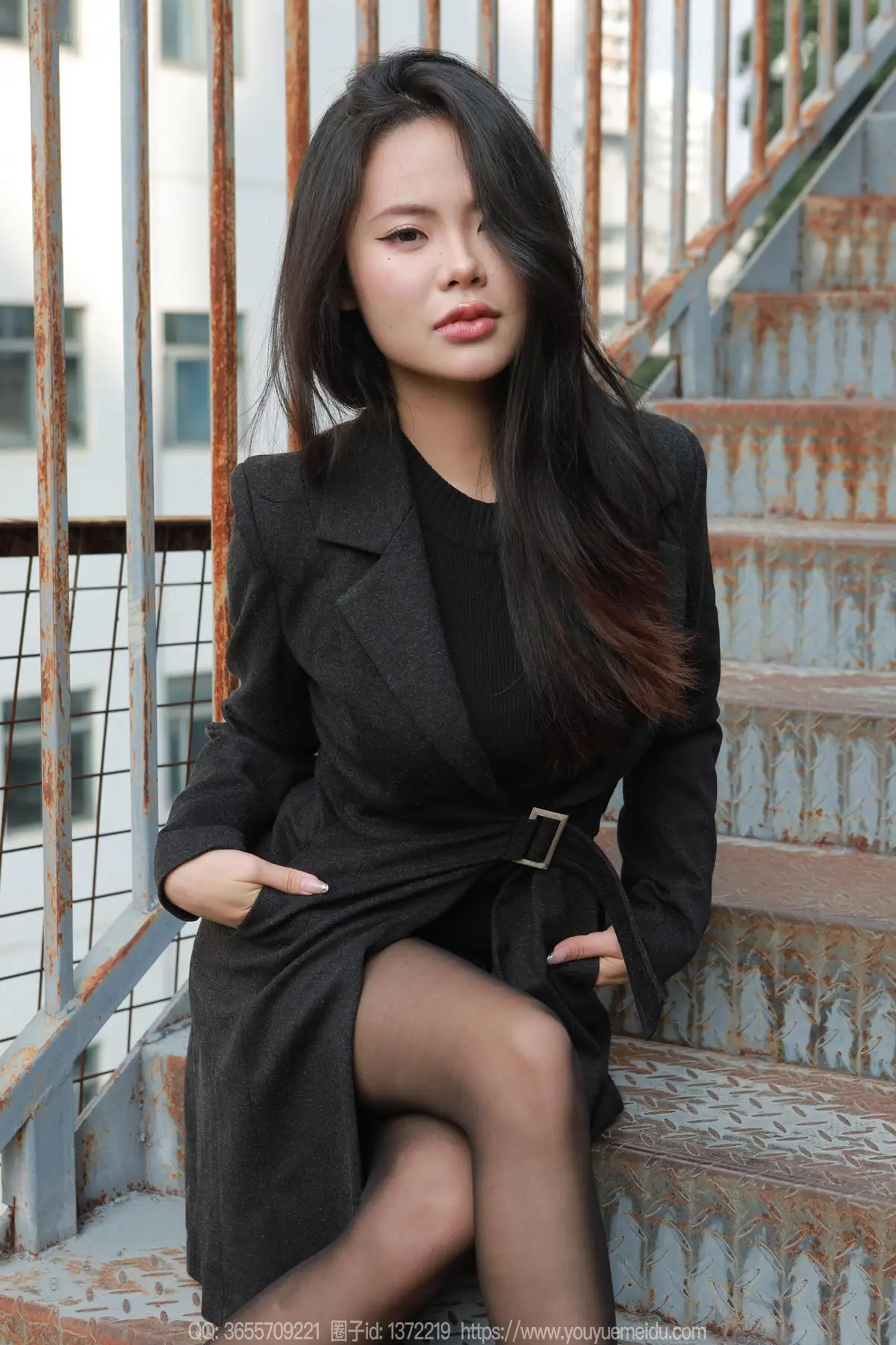 [IESS异思趣向]20260112-C 兔兔《黑丝女人》(87P_109.3M) [IESS异思趣向]20260112-C 兔兔《黑丝女人》(87P_109.3M)_nb01.xyz_0087 图片8