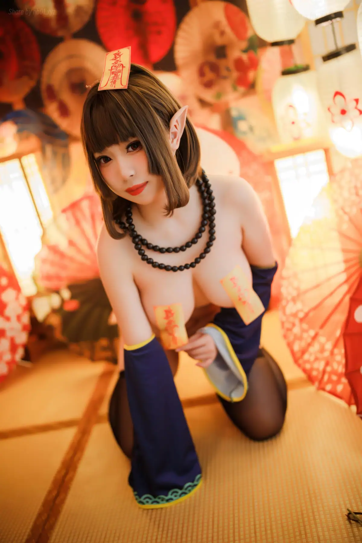 胡桃猫Kurumineko & 十万珍吱伏特 - 巫女&僵尸(121P_243.6M) 胡桃猫Kurumineko & 十万珍吱伏特 - 巫女&僵尸(121P_243.6M)_nb01.xyz_0001