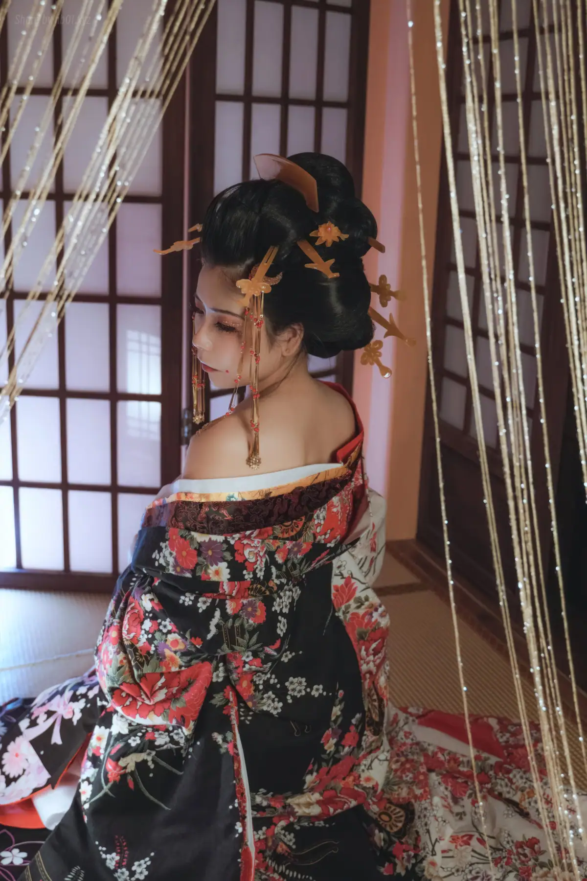 无颜小天使wy - 花魁(15P_72.7M) 无颜小天使wy - 花魁(15P_72.7M)_nb01.xyz_0001