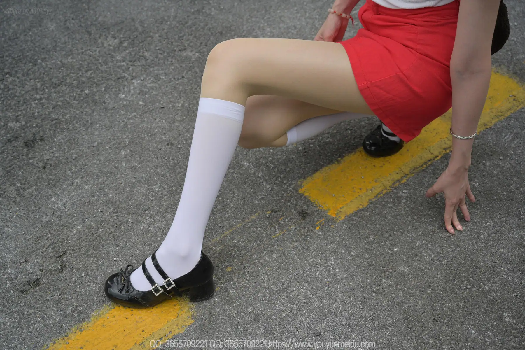 [IESS异思趣向]Pack-20260124-E 团团 红裙子（上）(87P_181.6M) [IESS异思趣向]Pack-20260124-E 团团 红裙子（上）(87P_181.6M)_nb01.xyz_0087 图片8