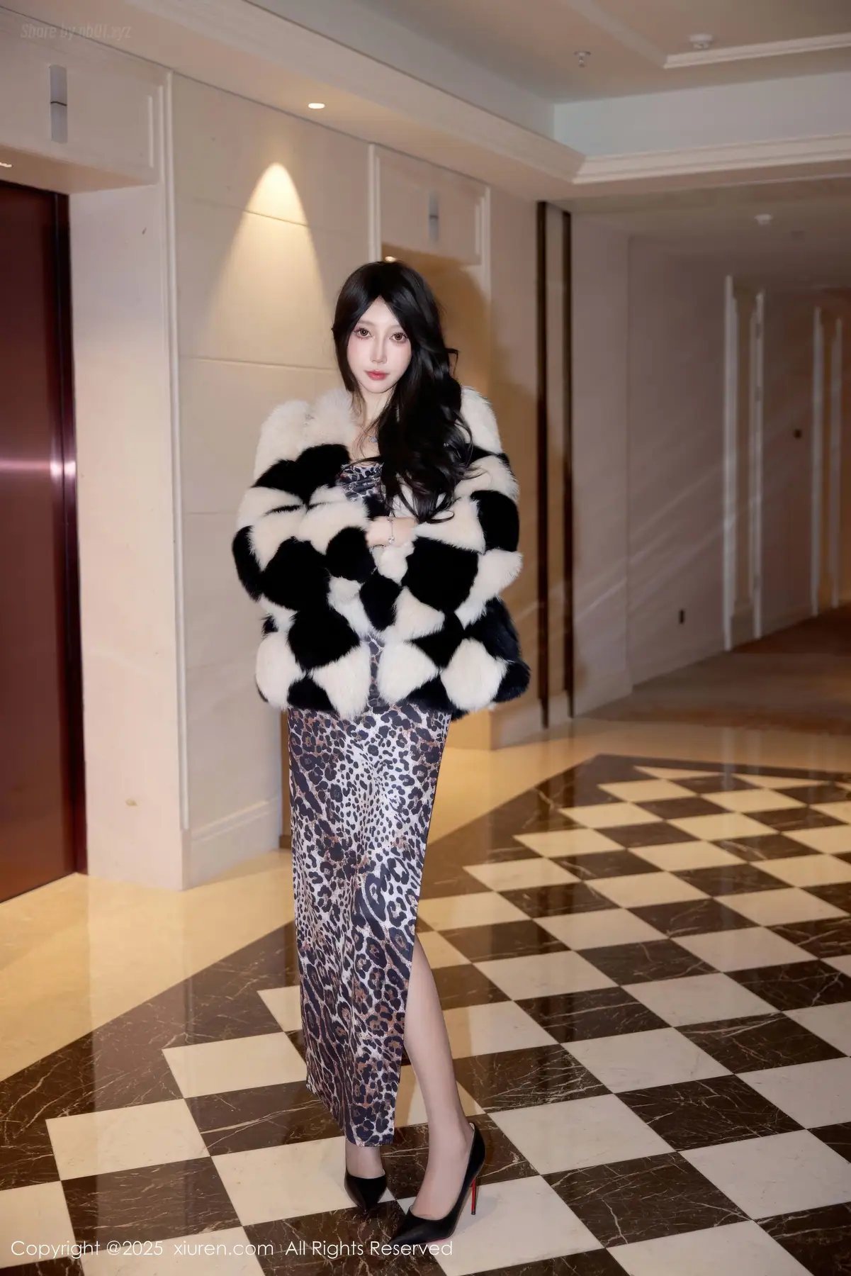 XIUREN No.11082 玥儿玥er(75P_119.2M) XIUREN No.11082 玥儿玥er(75P_119.2M)_nb01.xyz_0001