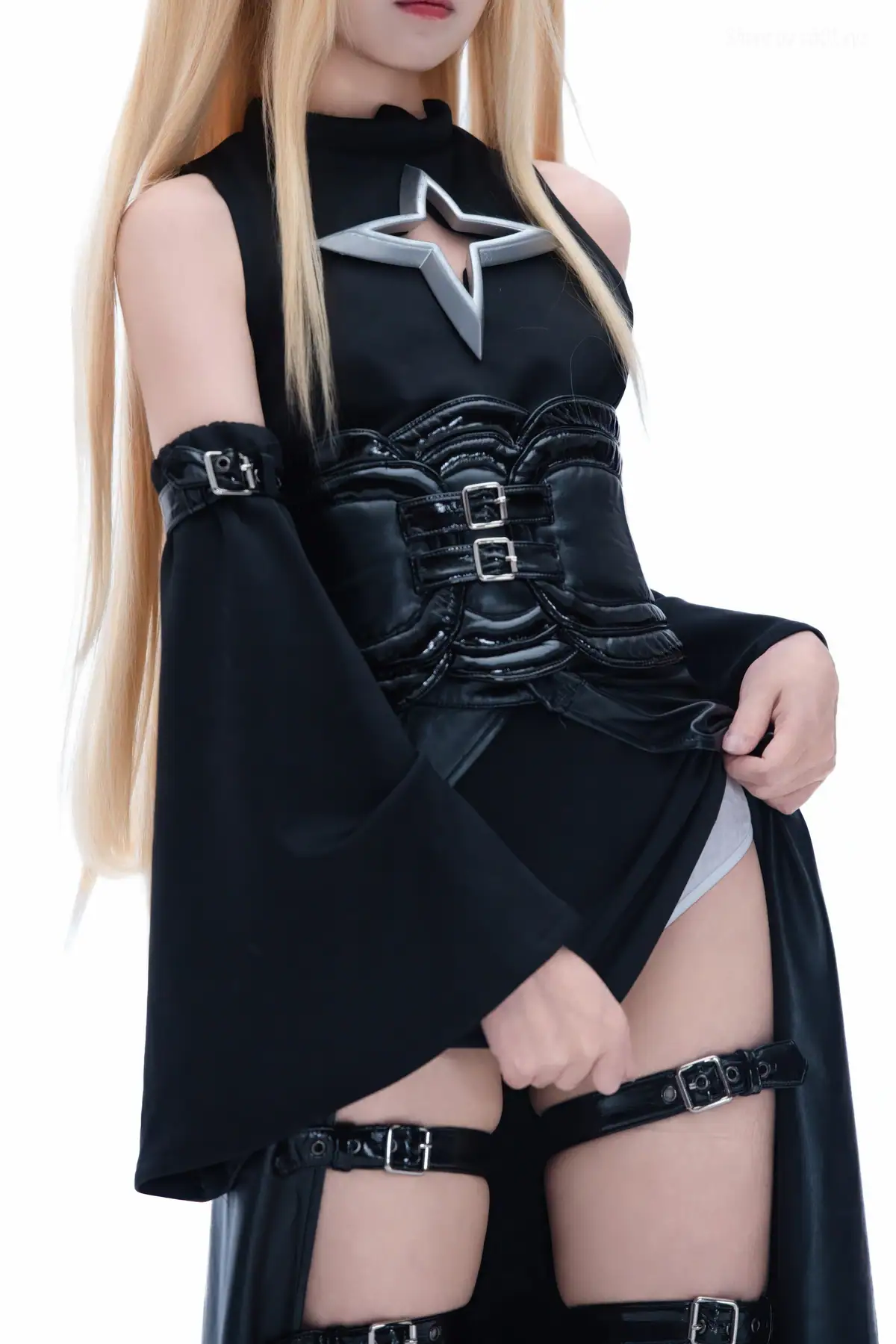 清水凪 - 出包王女 金色暗影(38P_111.5M) 清水凪 - 出包王女 金色暗影(38P_111.5M)_nb01.xyz_0015 图片4