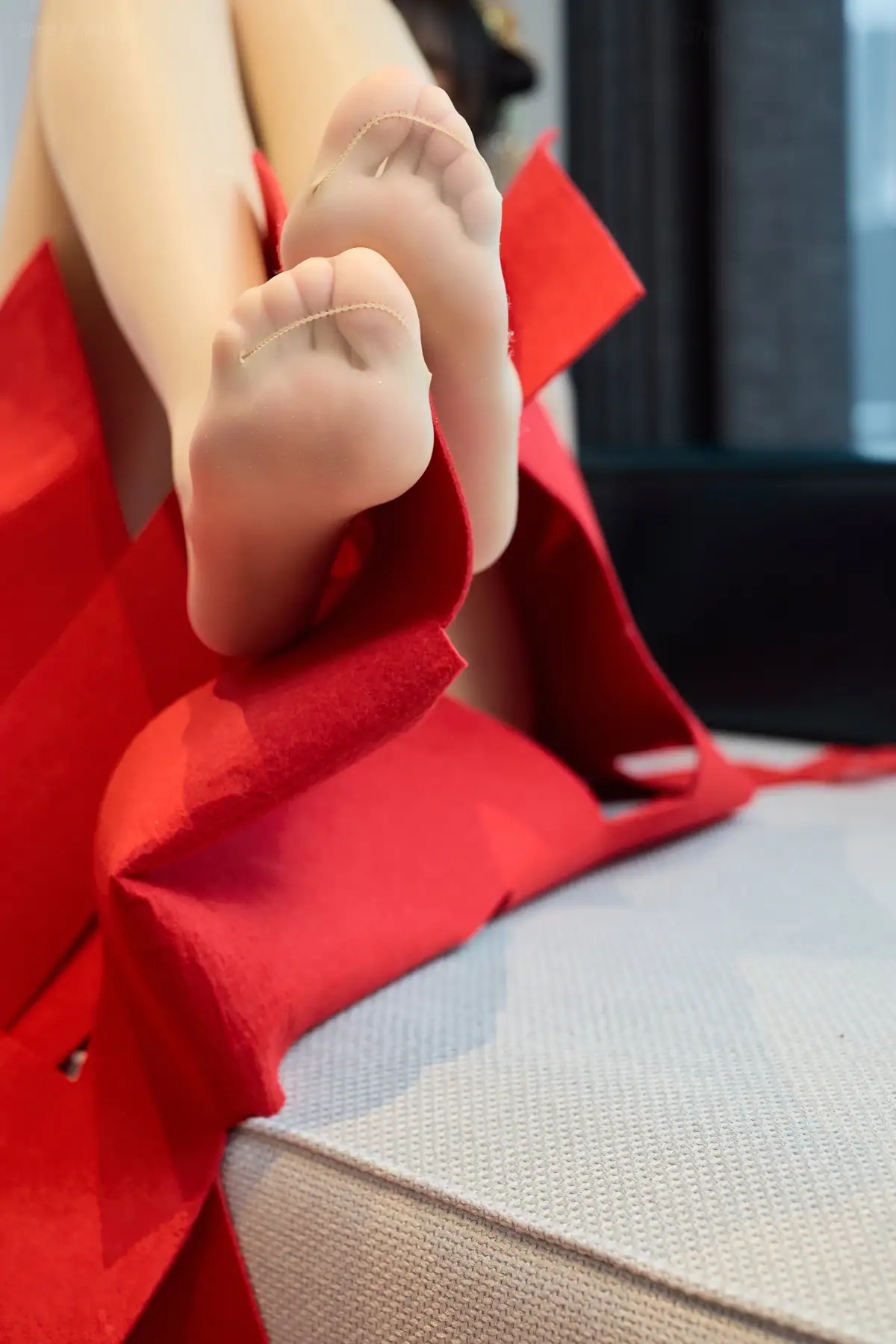 [内购无水印]玥儿玥er - 秀人网模特 性感秀禾服(84P_398.7M) [内购无水印]玥儿玥er - 秀人网模特 性感秀禾服(84P_398.7M)_nb01.xyz_0084 图片8