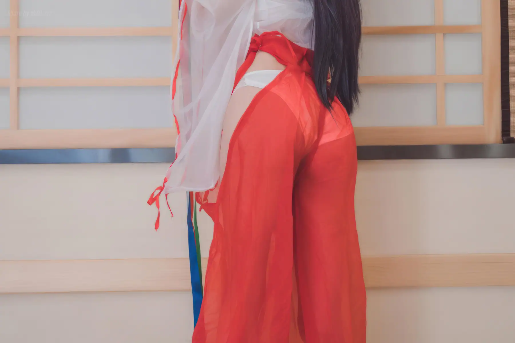 西园寺南歌 - 透明巫女(30P_39.7M) 西园寺南歌 - 透明巫女(30P_39.7M)_nb01.xyz_0004 图片2