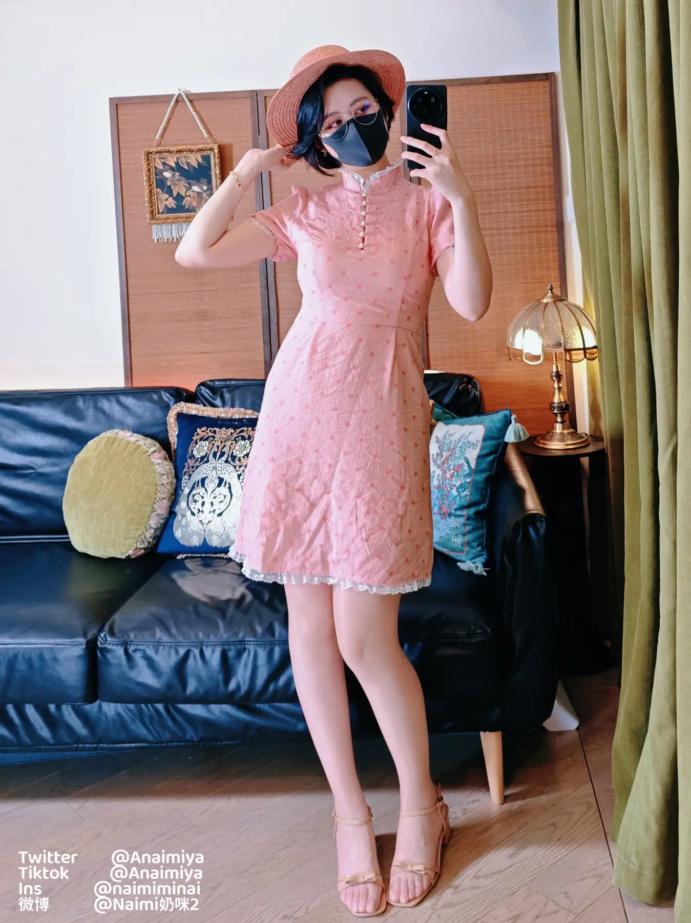 奶咪(@anaimiya) - 2025-09月订阅_粉帽子旗袍(24P+16V_1.5G) 奶咪(@anaimiya) - 2025-09月订阅_粉帽子旗袍(24P+16V_1.5G)_MEITU_20250929_015238029_bat...