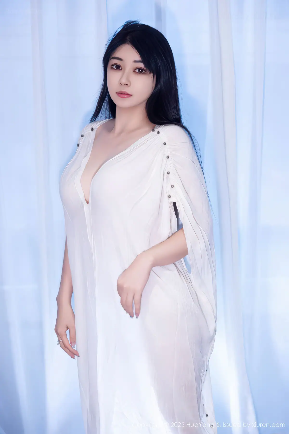 HuaYang Vol.653 凯竹法师～(52P_68.8M) HuaYang Vol.653 凯竹法师～(52P_68.8M)_nb01.xyz_0001