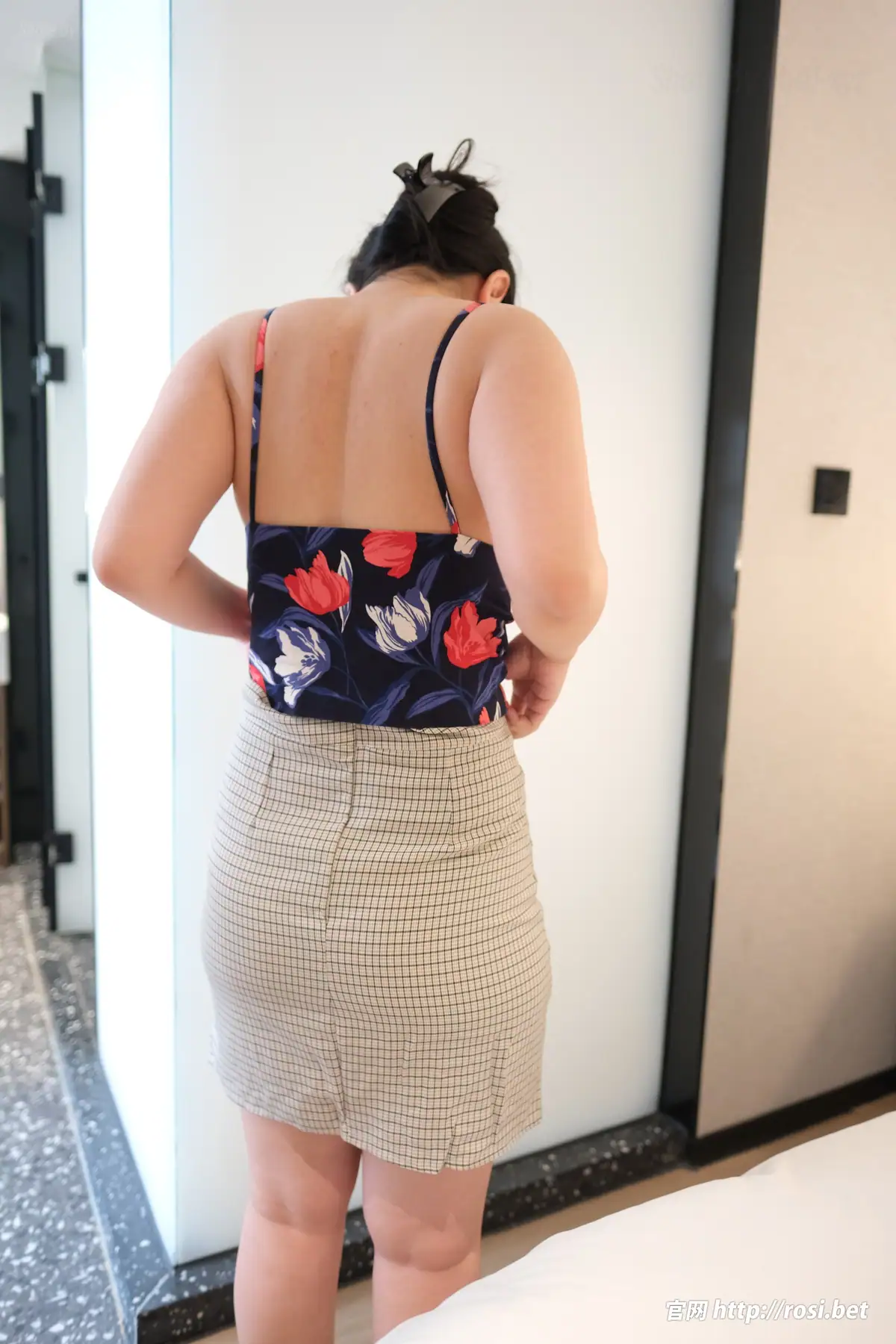 [ROSI写真]2026.02.02 No.5173(107P_86.5M) [ROSI写真]2026.02.02 No.5173(107P_86.5M)_nb01.xyz_0001