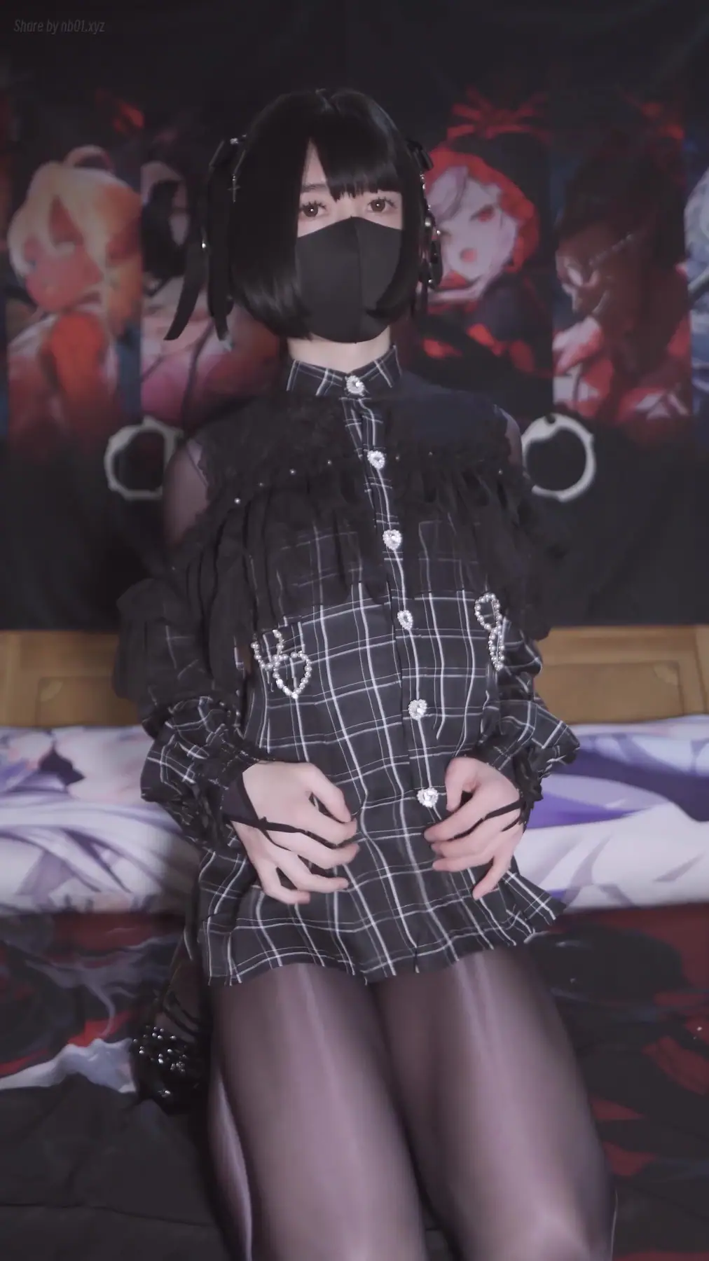 曦曦呀曦曦(@xixiyaxixi) - T020 [4K] 室内露肩连衣裙筋膜枪 open shoulder dress indoors(7P+1V_1.1G) 曦曦呀曦曦(@xixiyaxixi) - T020 [4K] 室内露肩连衣裙筋膜...