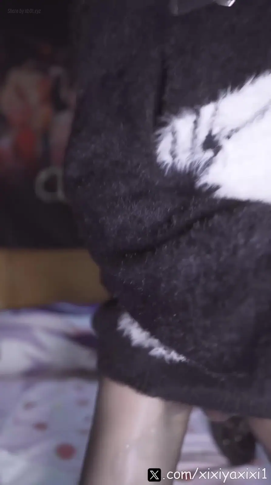 曦曦呀曦曦(@xixiyaxixi) - T043 露肩针织毛衣 卧室_Off-shoulder sweater indoor(8P+1V_341.7M) 曦曦呀曦曦(@xixiyaxixi) - T043 露肩针织毛衣 卧室_Off-shou...