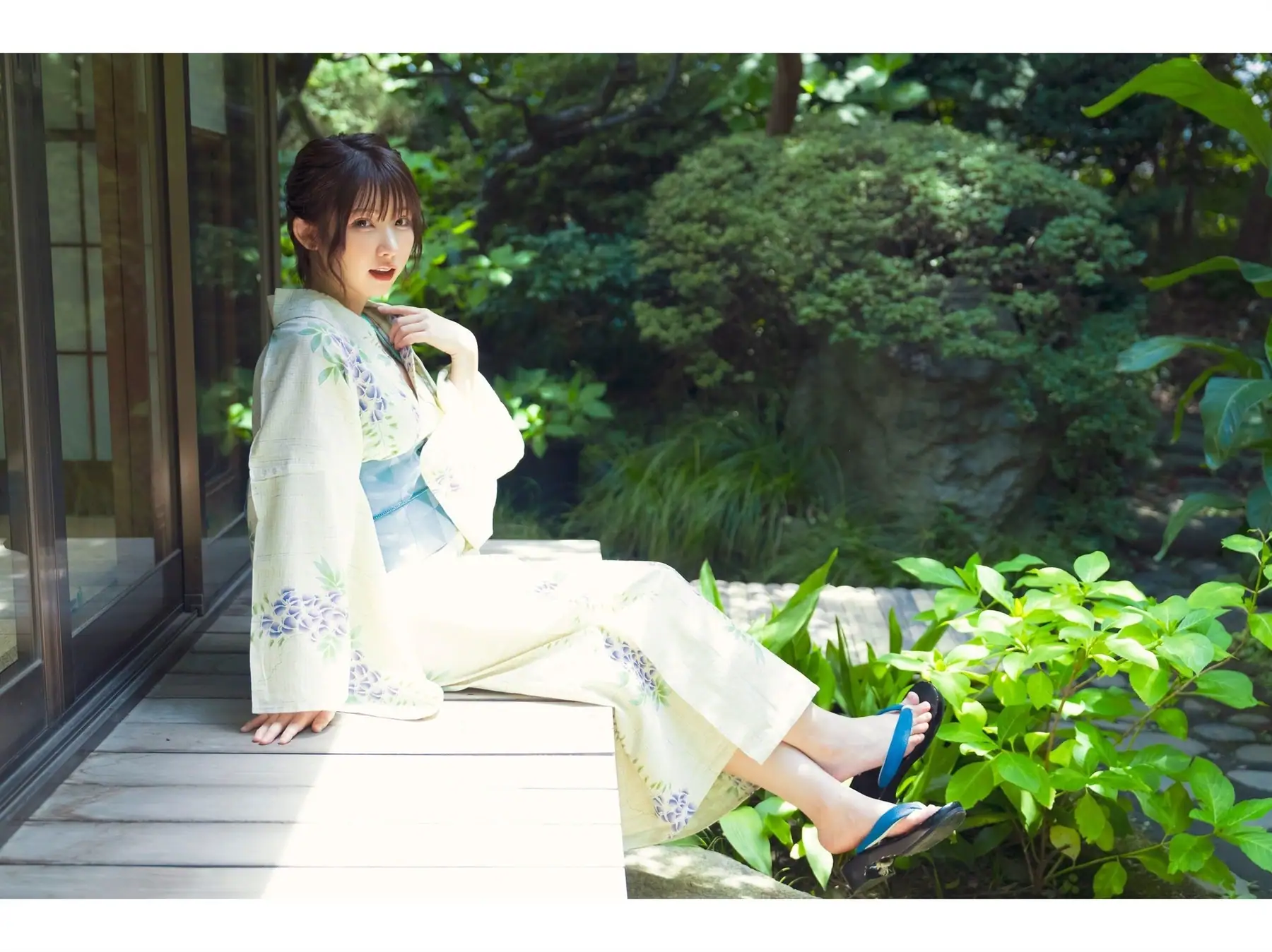 Enako(えなこ) - 「和室でときめき」SPA！デジタル写真集(SPA！BOOKS)(69P_18.9M) Enako(えなこ) - 「和室でときめき」SPA！デジタル写真集(SPA！BOOKS)(69P_18.9M)_nb01.xyz_0...