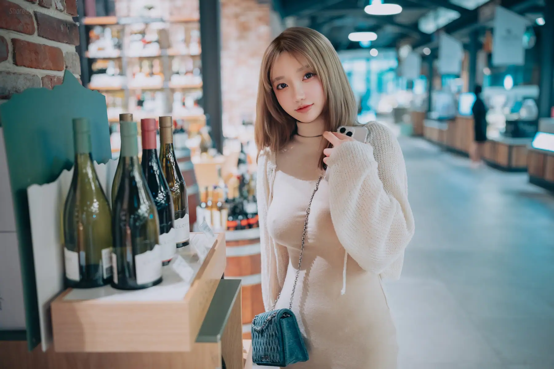 DJAWA Photo - Son Ye-Eun(손예은) - Happy Solo Birthday(251P_1.5G) DJAWA Photo - Son Ye-Eun(손예은) - Happy Solo Birthday(251P_1....