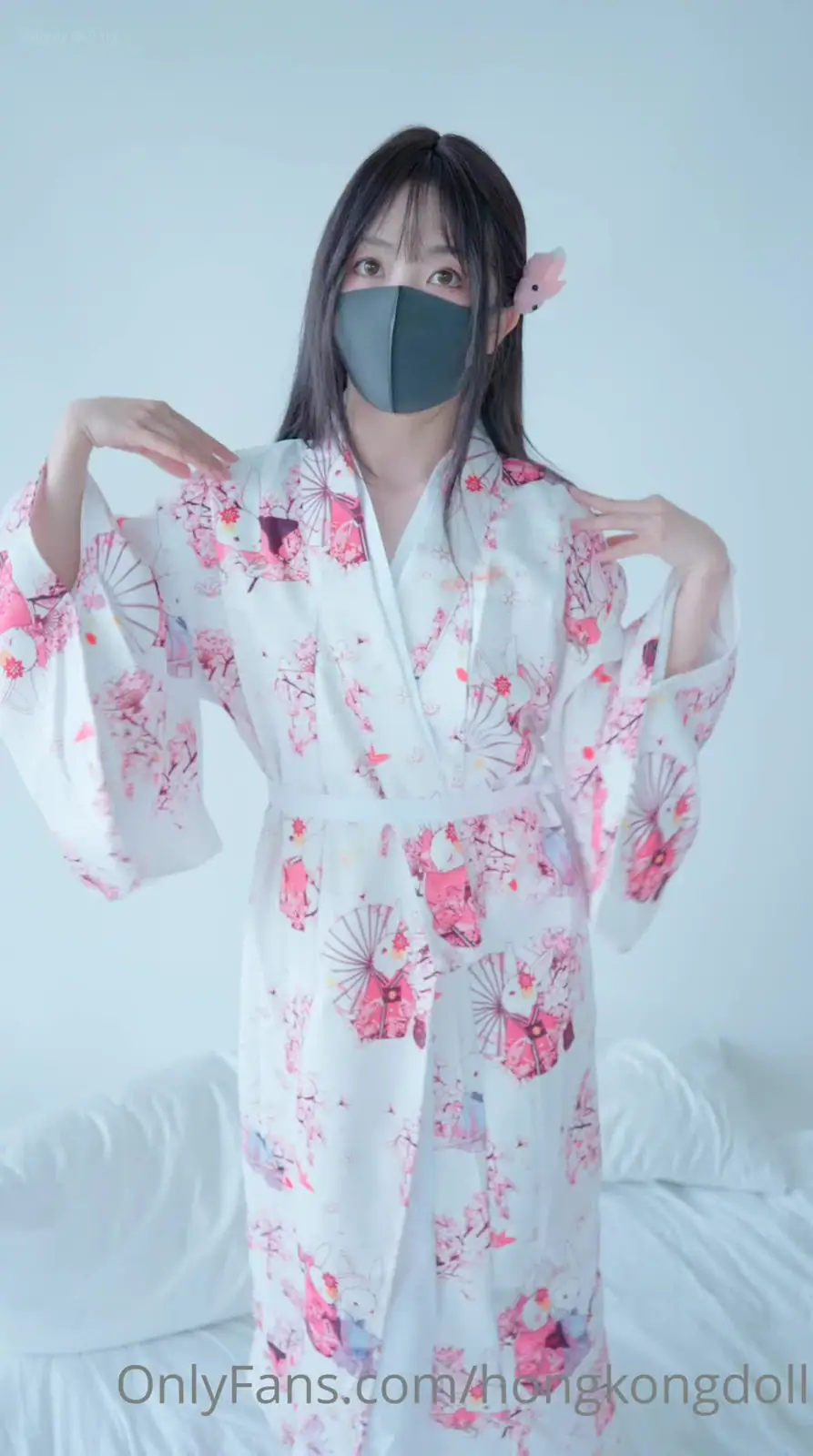 HongKongDoll - 2023-08-07_豎屏花絮 - 5分鐘 Vertical Teasing - 5 Minutes 最近拍了很多和服題材的作品，喜歡可可愛愛(8P+1V_190.5M) HongKongDoll - 2023-0...