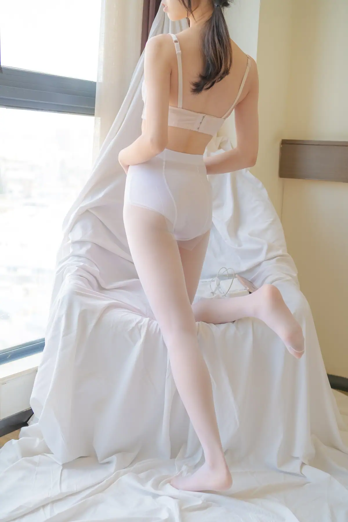 [森萝财团写真]内部写真 小七 JK白丝 13D(106P+1V_2.1G) [森萝财团写真]内部写真 小七 JK白丝 13D(106P+1V_2.1G)_nb01.xyz_0106 图片8